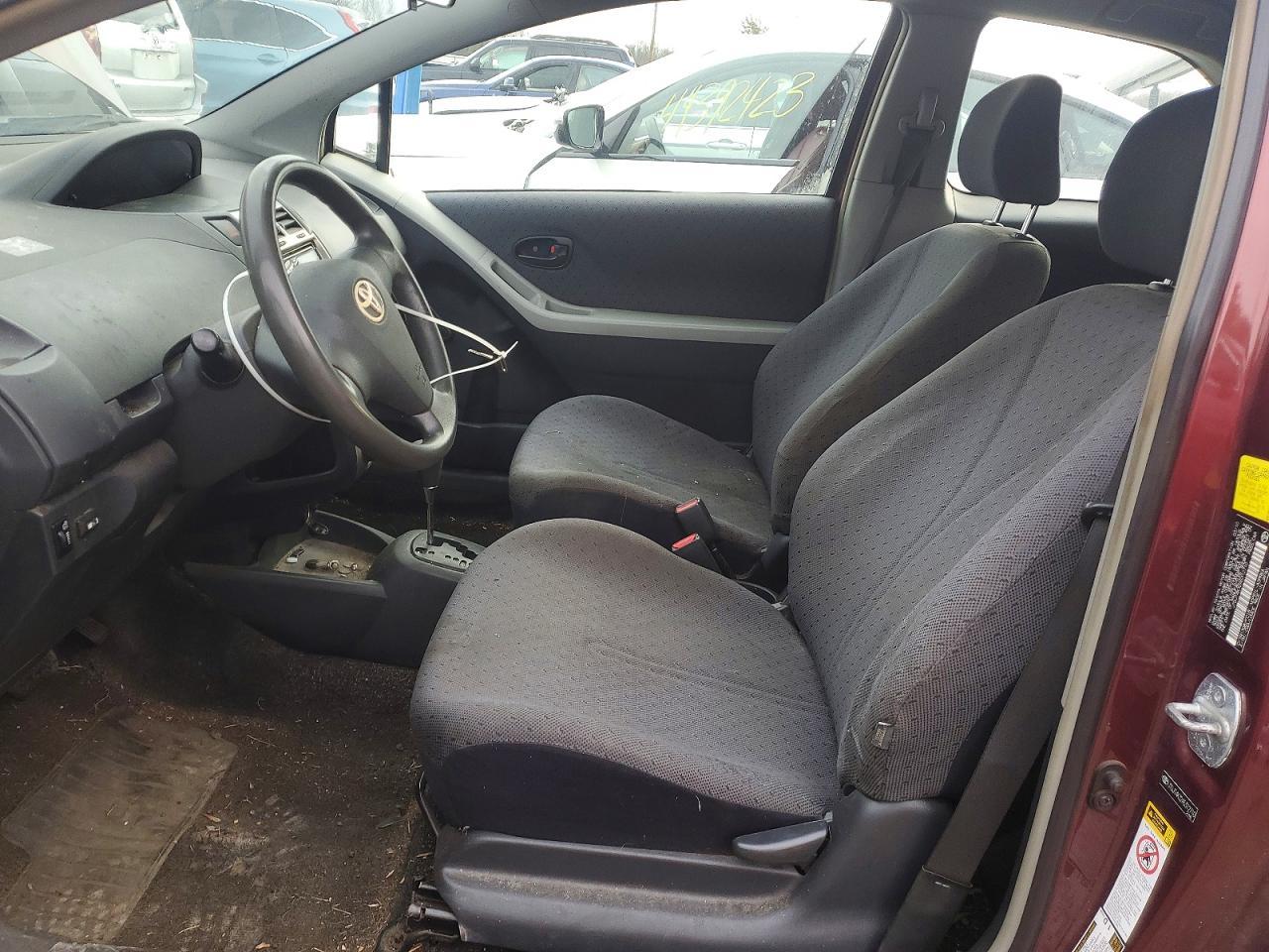 2010 TOYOTA YARIS