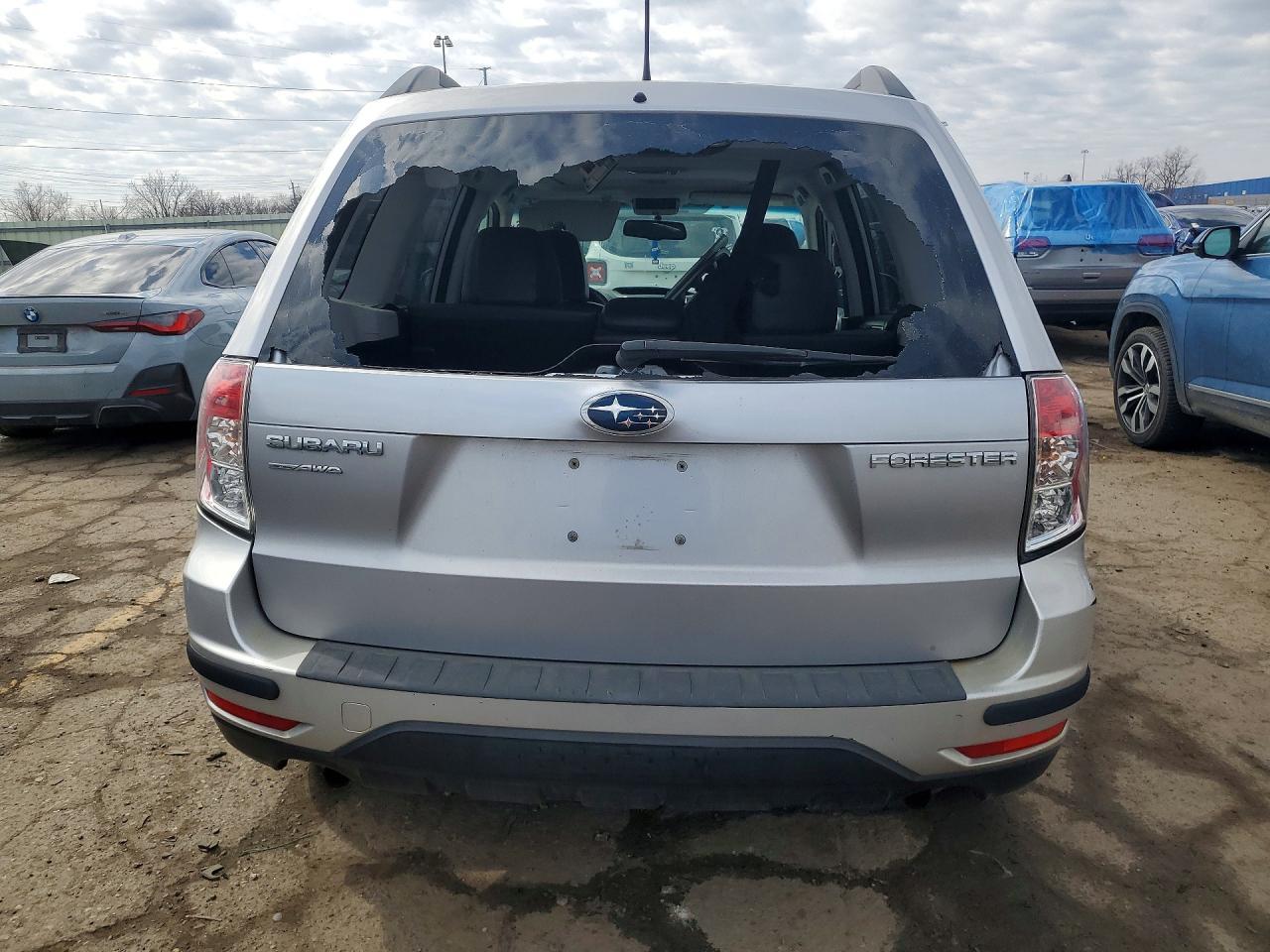 2011 SUBARU FORESTER