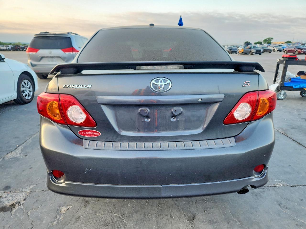 2010 TOYOTA COROLLA