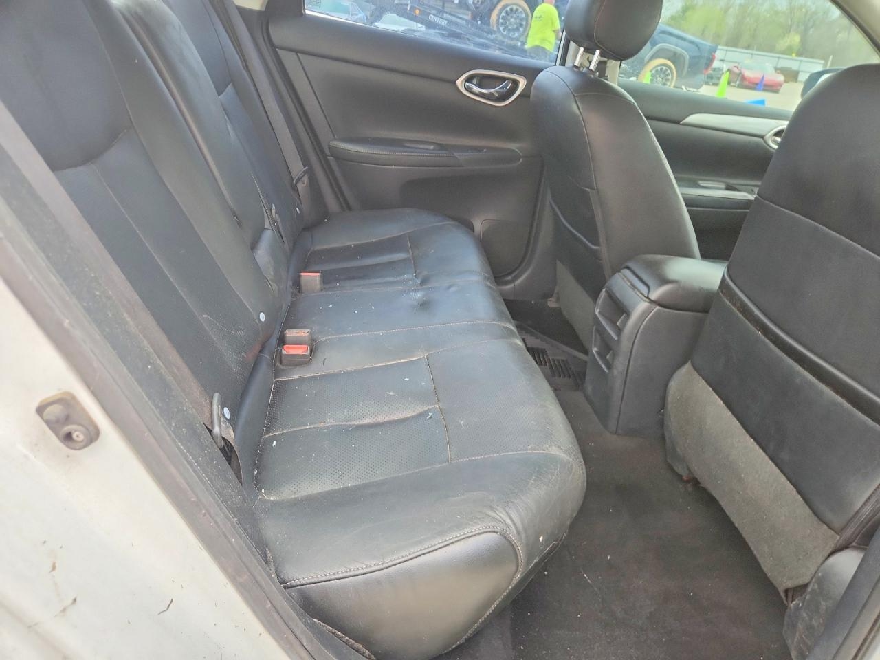 2015 NISSAN SENTRA