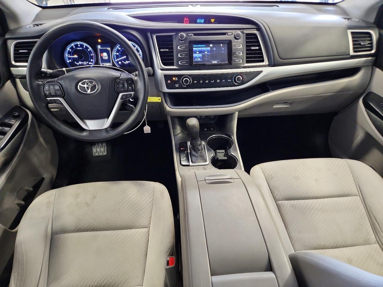 2017 TOYOTA HIGHLANDER