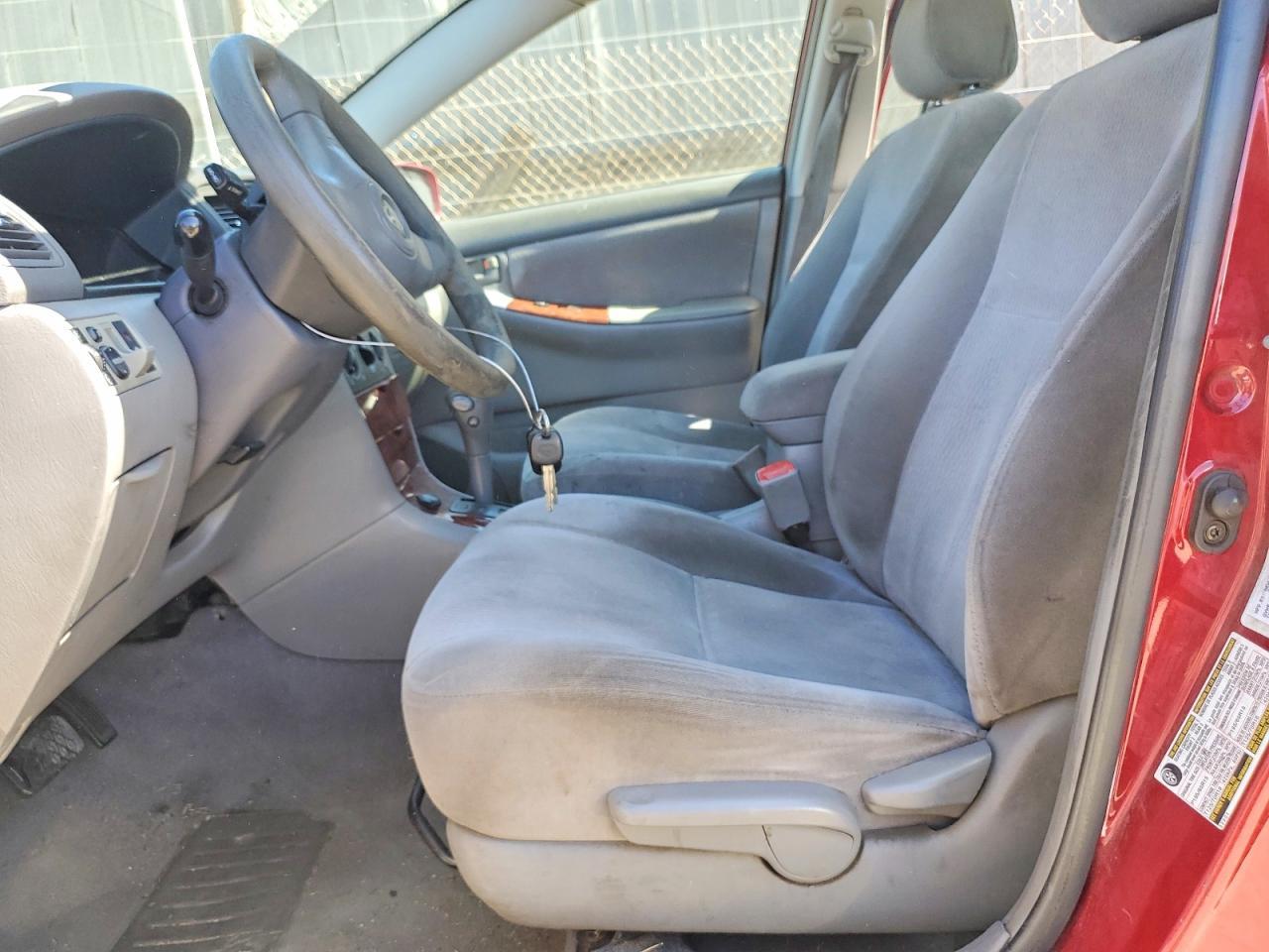 2005 TOYOTA COROLLA