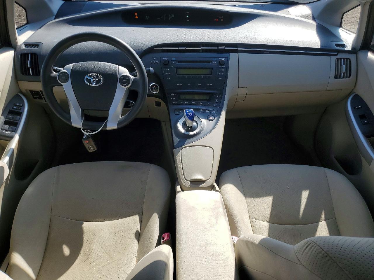 2010 TOYOTA PRIUS