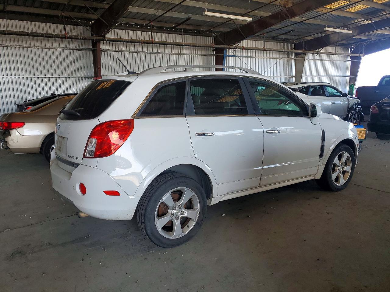 2013 CHEVROLET Captiva