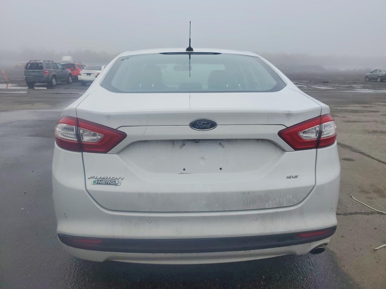 2016 FORD FUSION