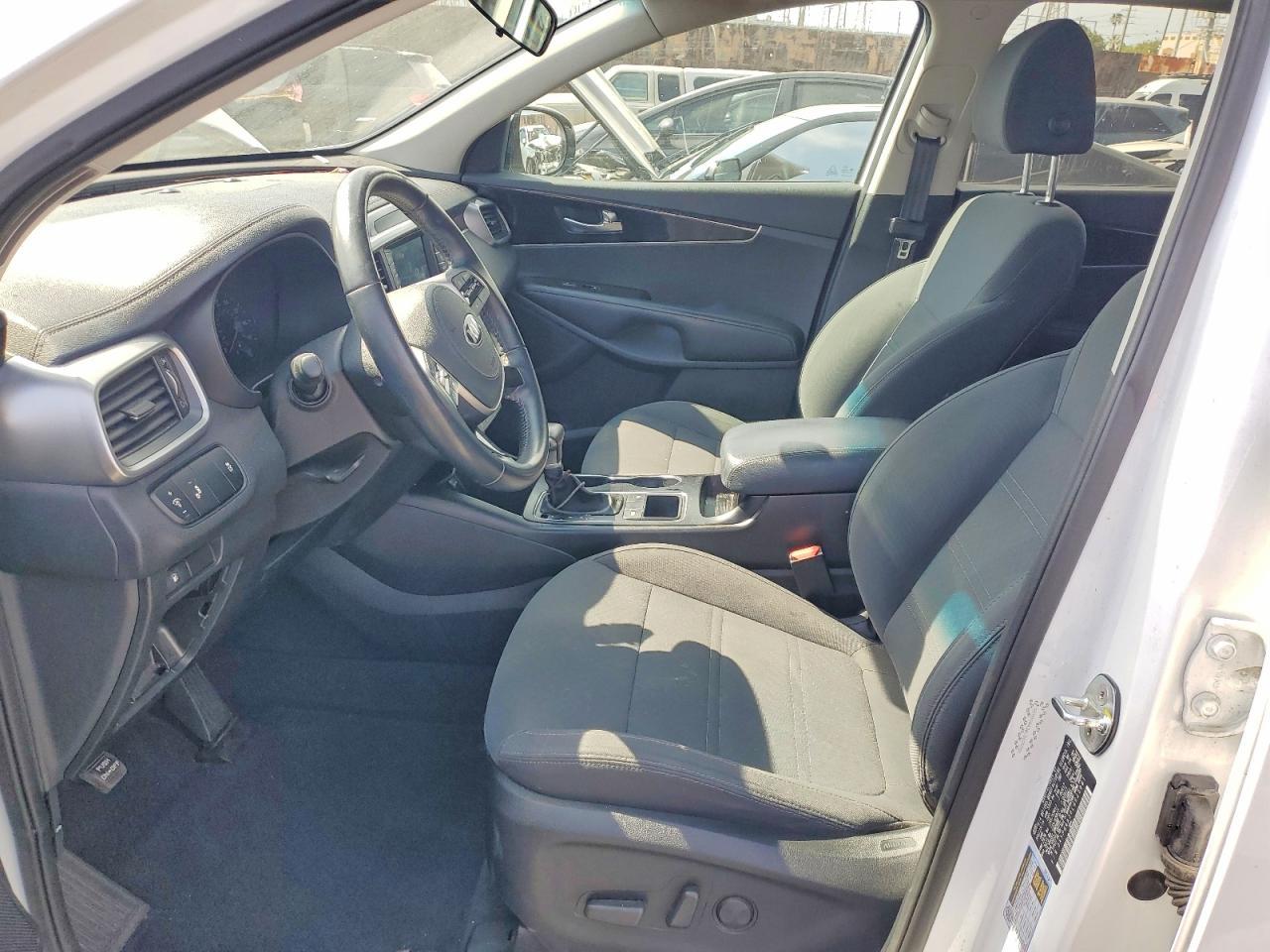 2020 KIA SORENTO