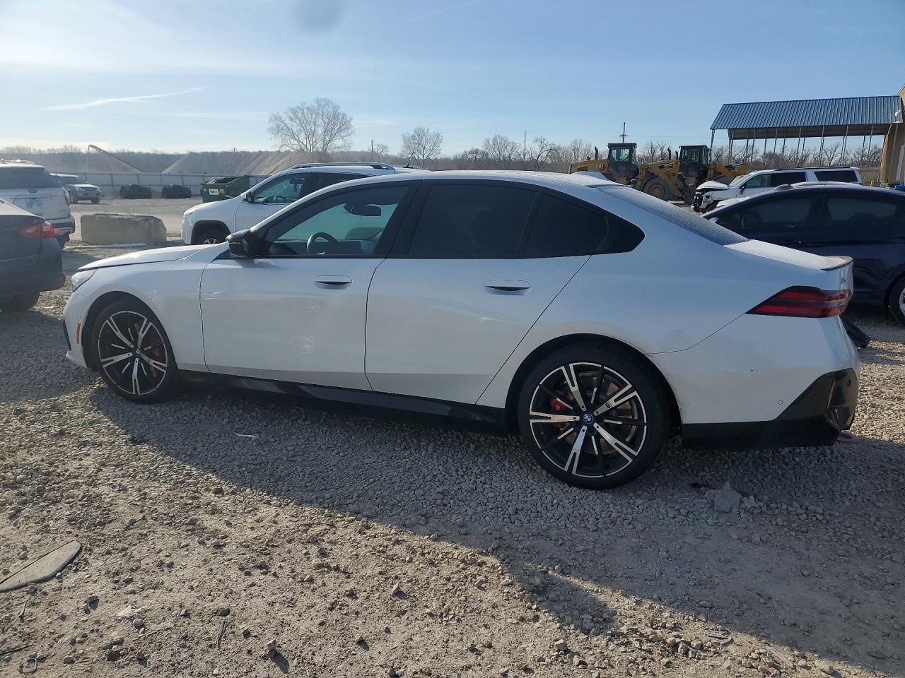2024 BMW i5