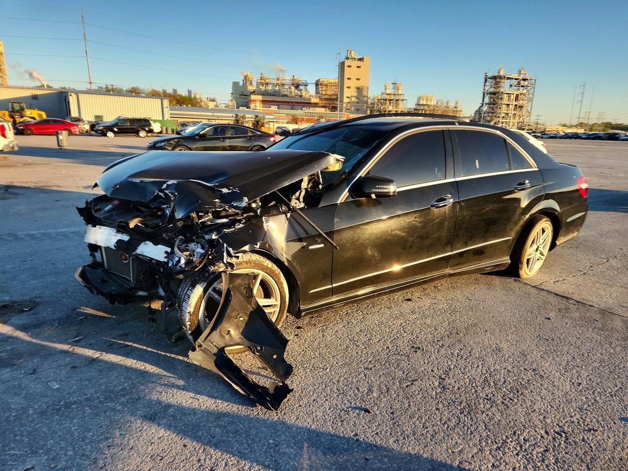 2012 MERCEDES-BENZ E-Class