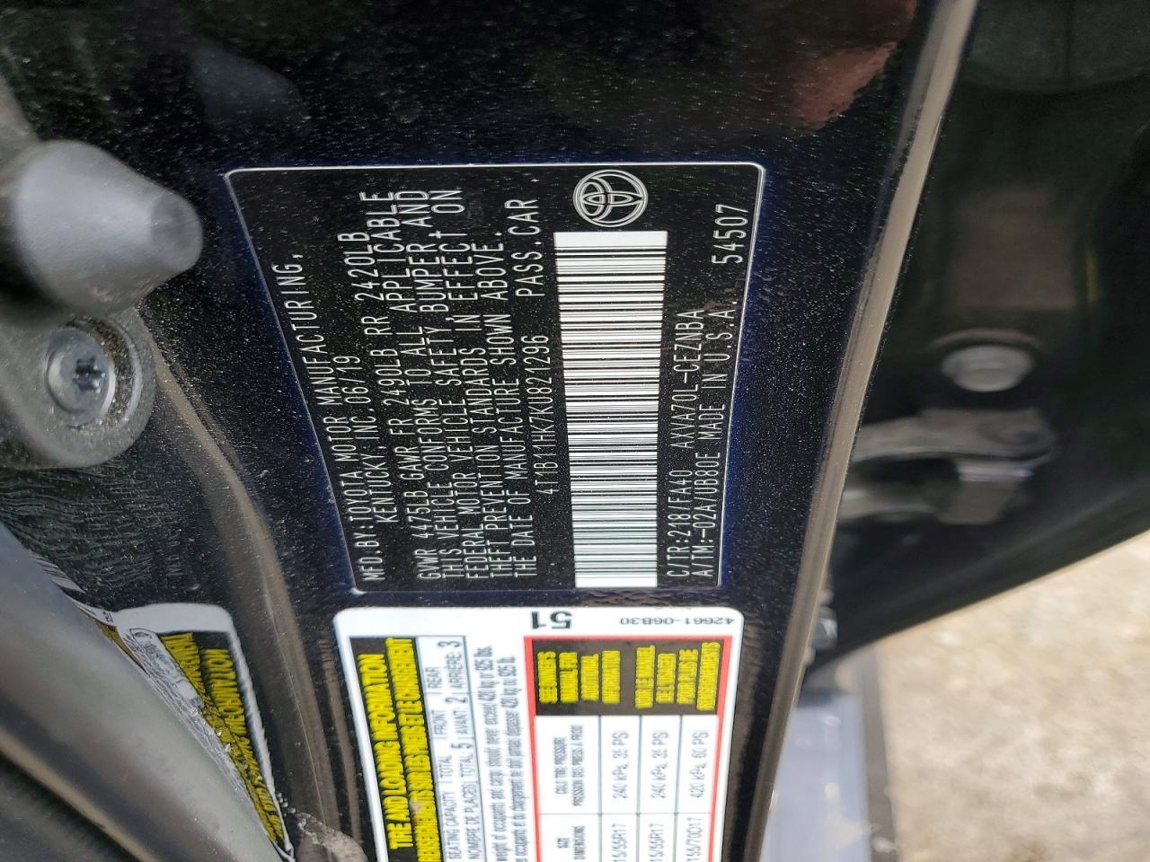 2019 TOYOTA CAMRY