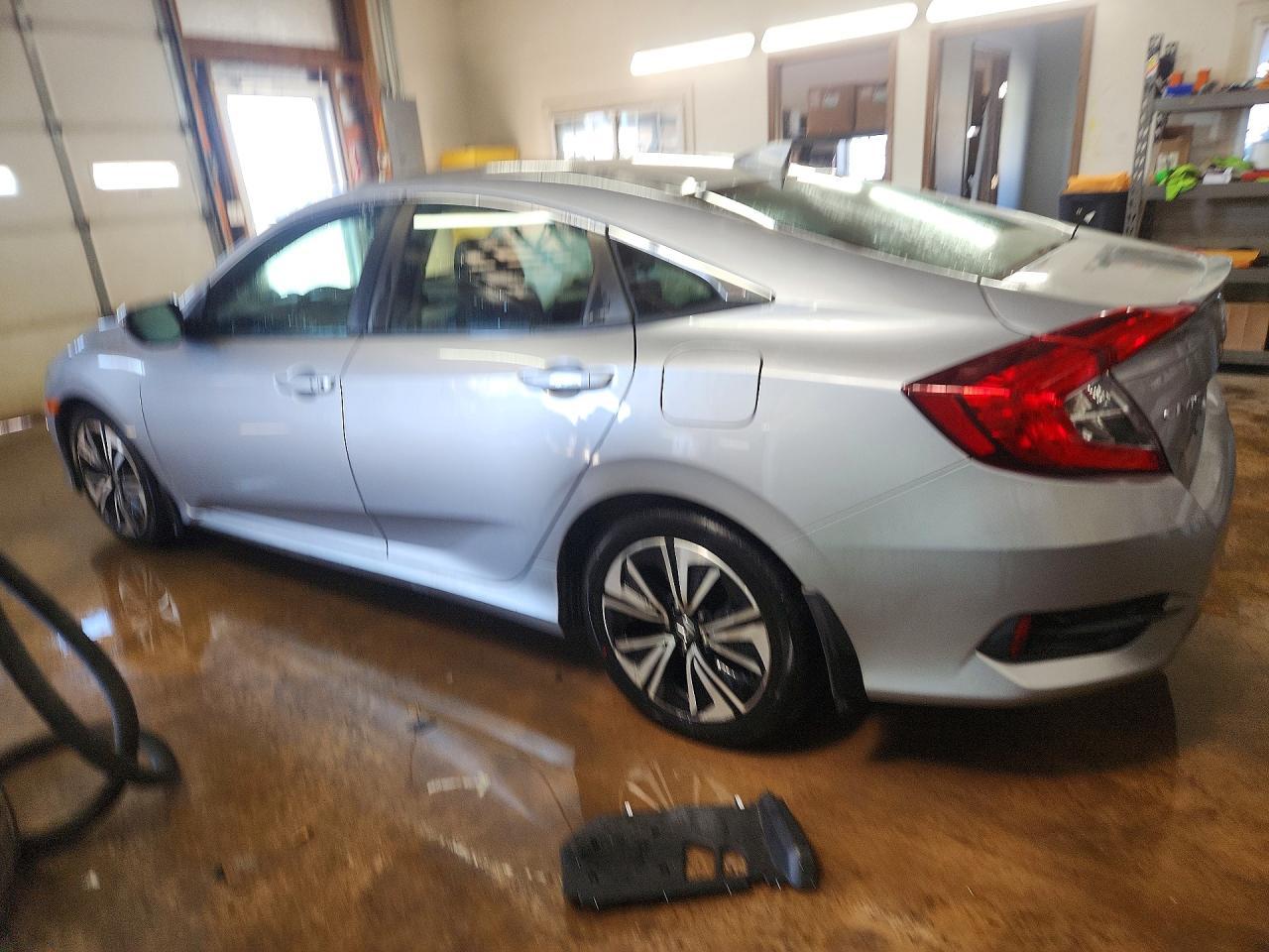 2016 HONDA CIVIC