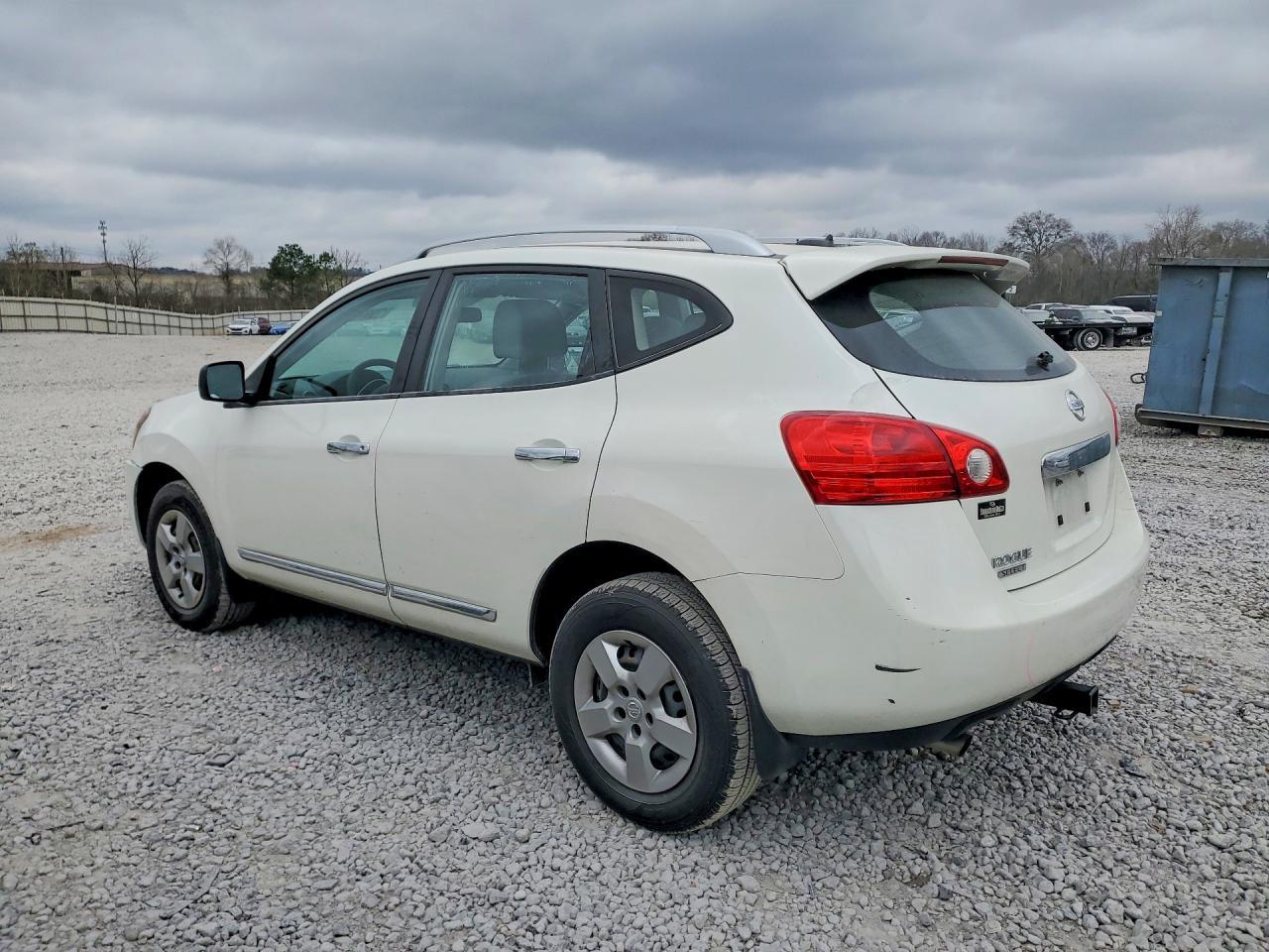 2015 NISSAN ROGUE