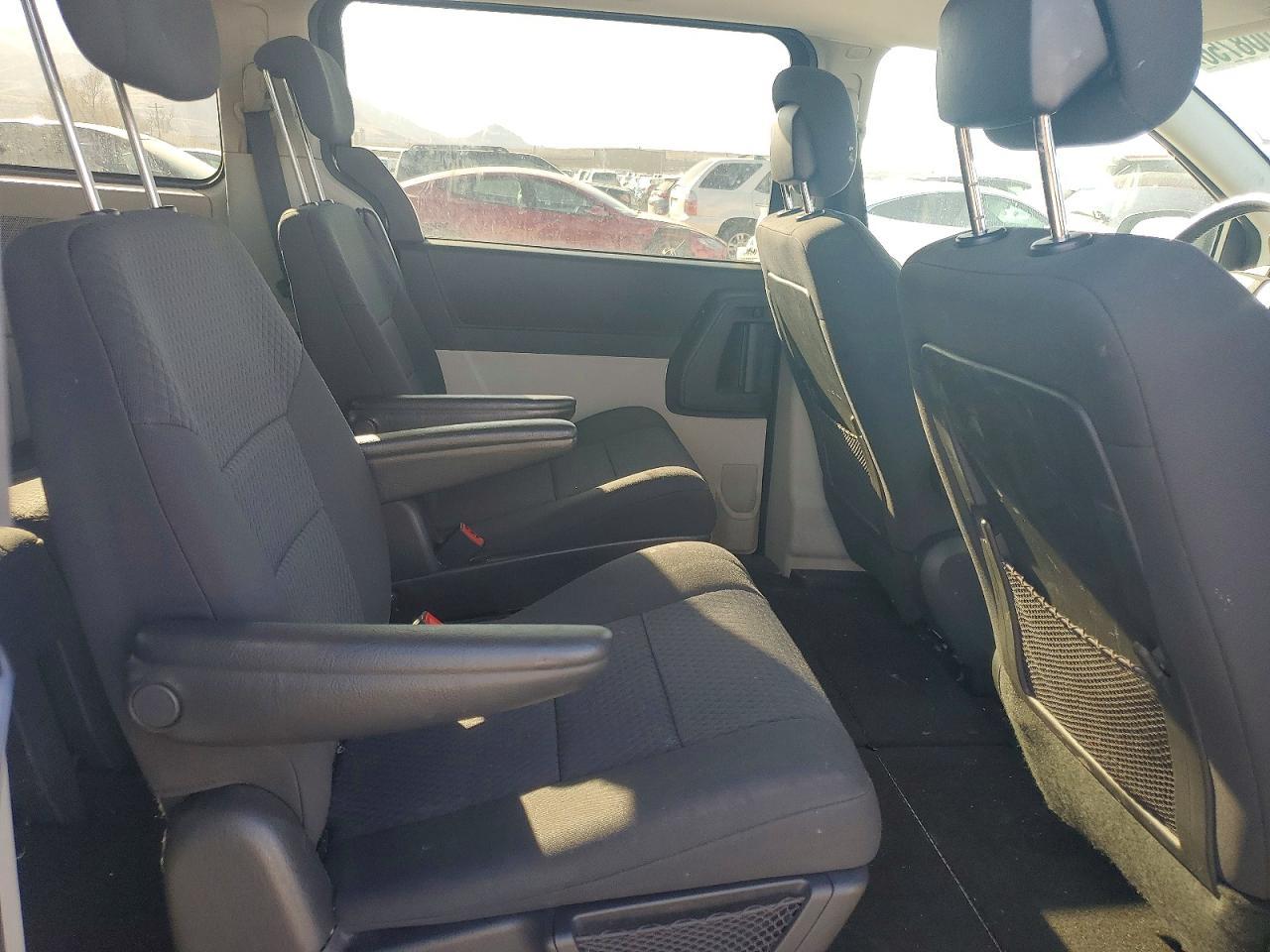 2010 DODGE GRAND CARAVAN