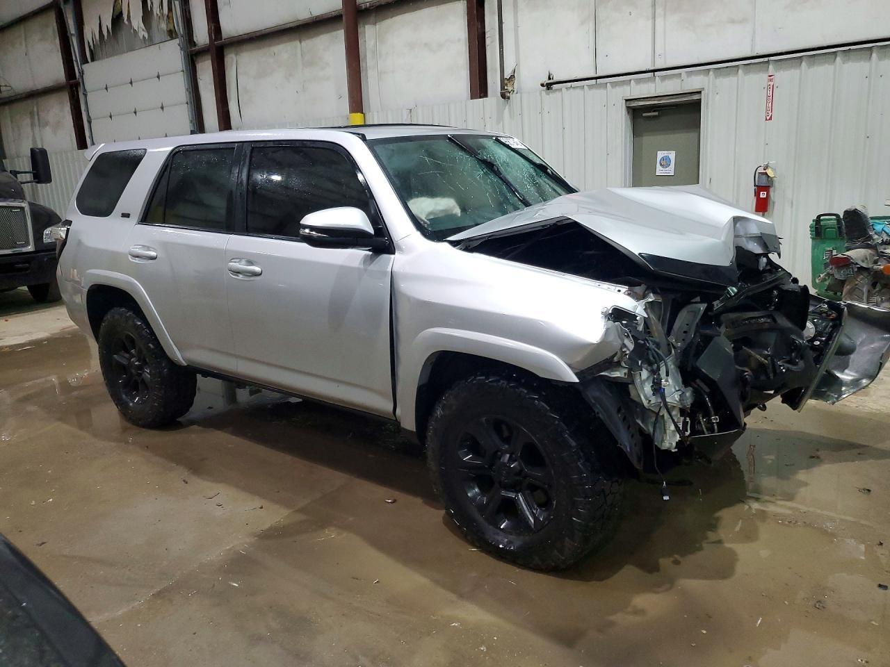2016 TOYOTA 4Runner