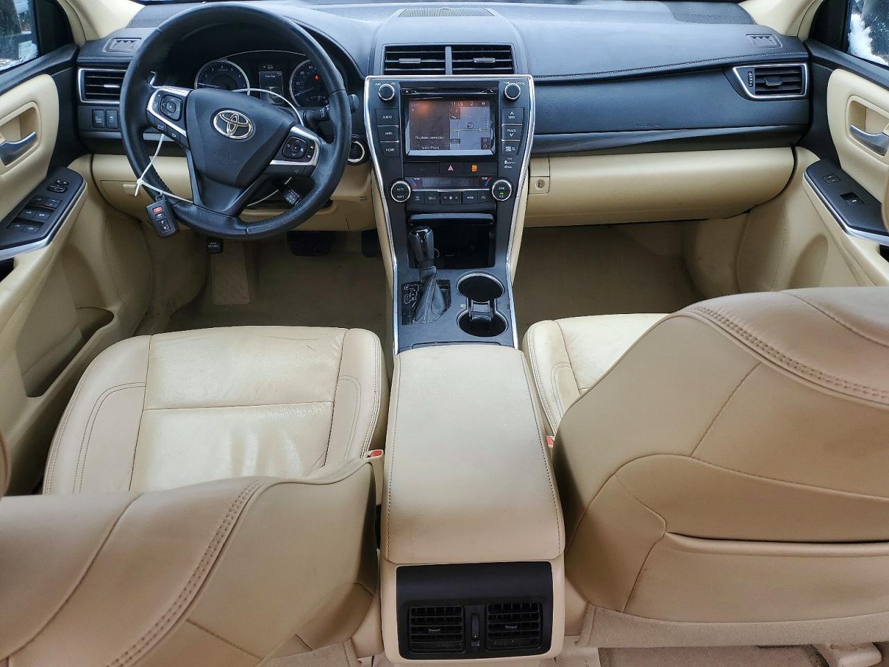2015 TOYOTA CAMRY