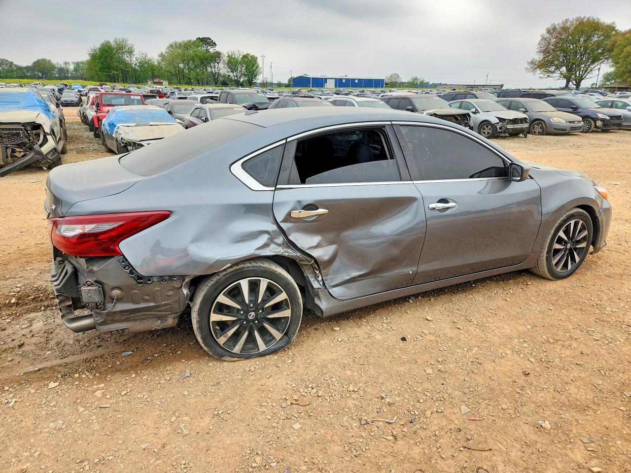 2018 NISSAN ALTIMA