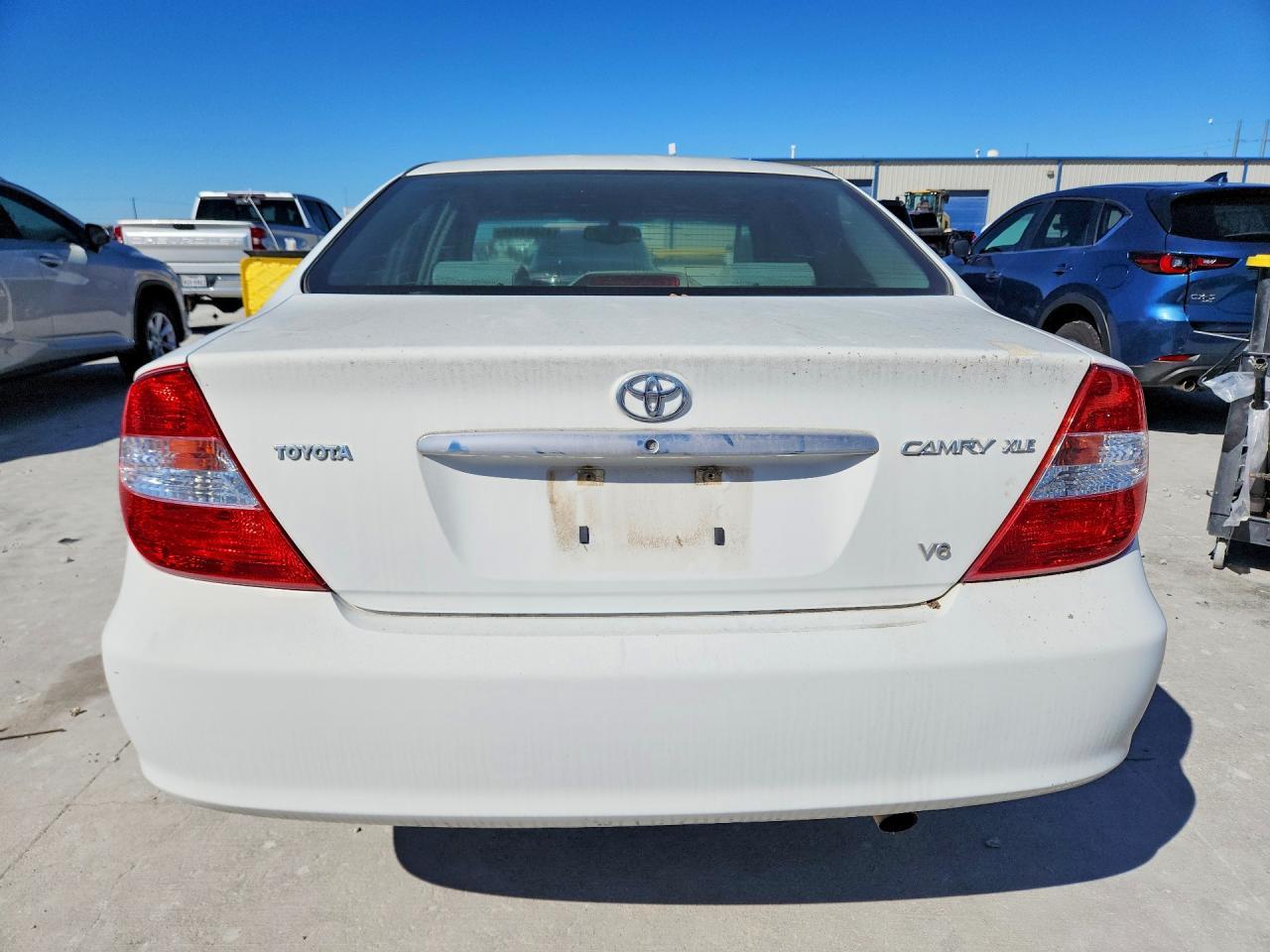 2004 TOYOTA CAMRY