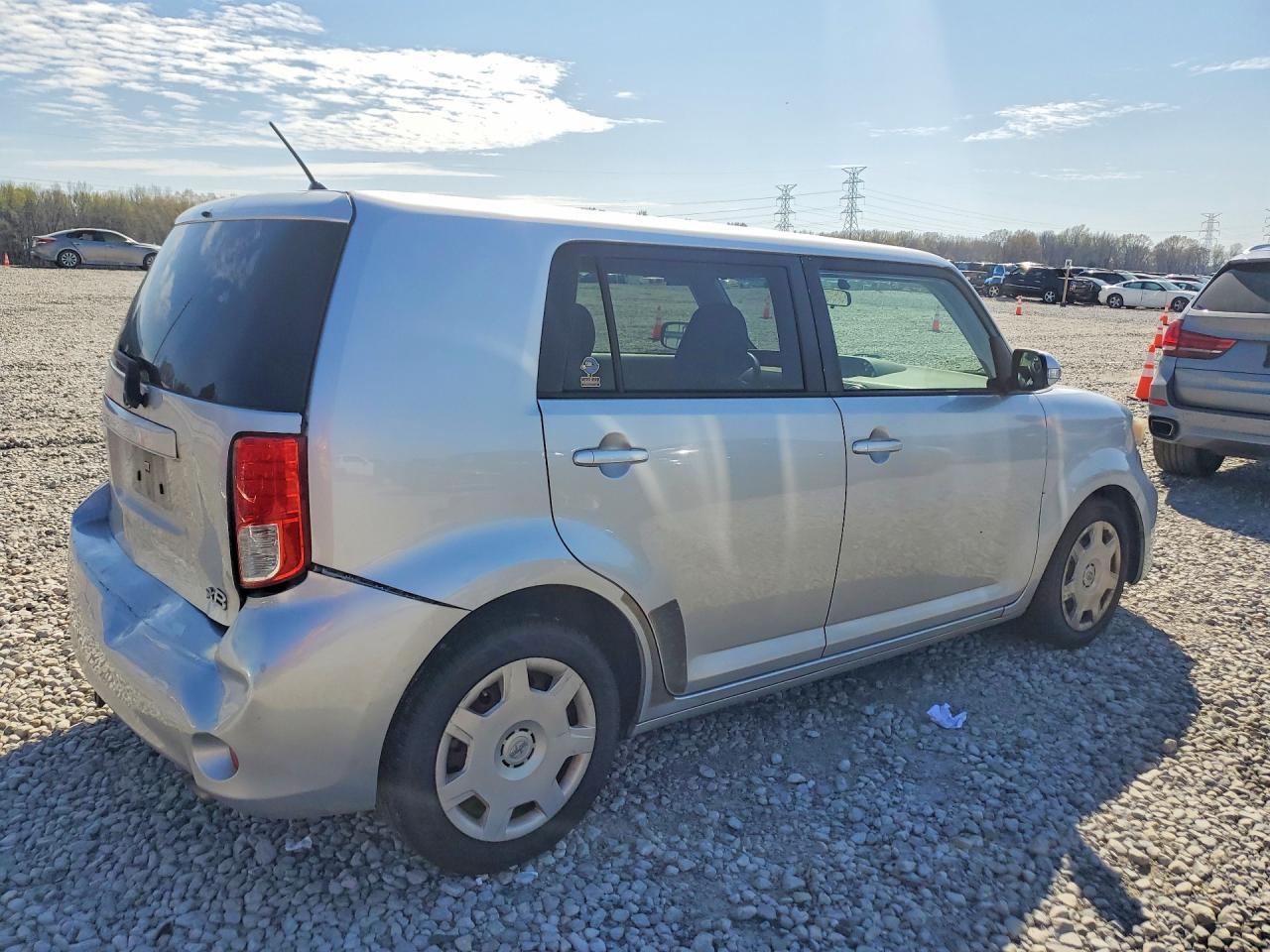 2011 SCION xB