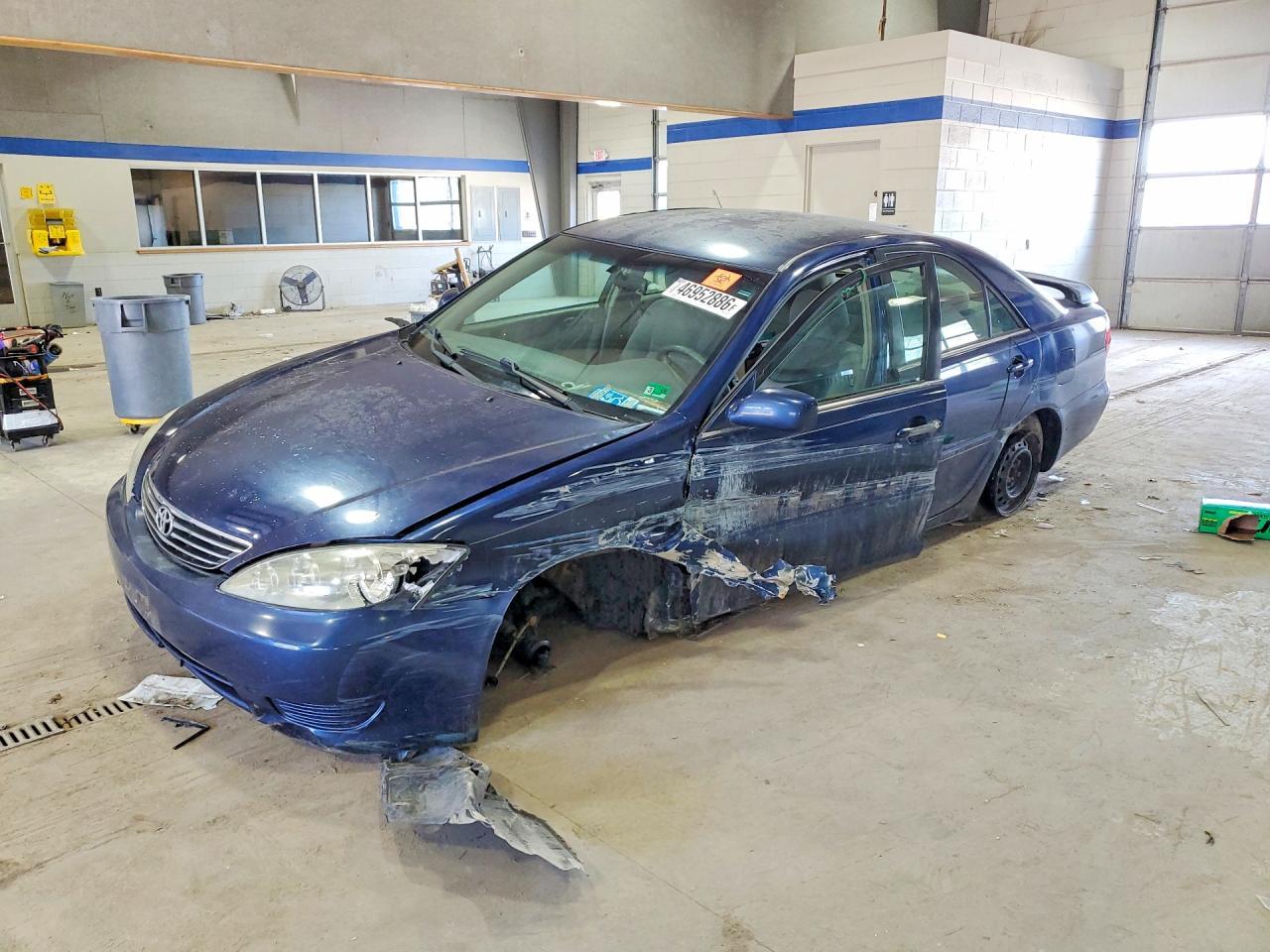2005 TOYOTA CAMRY