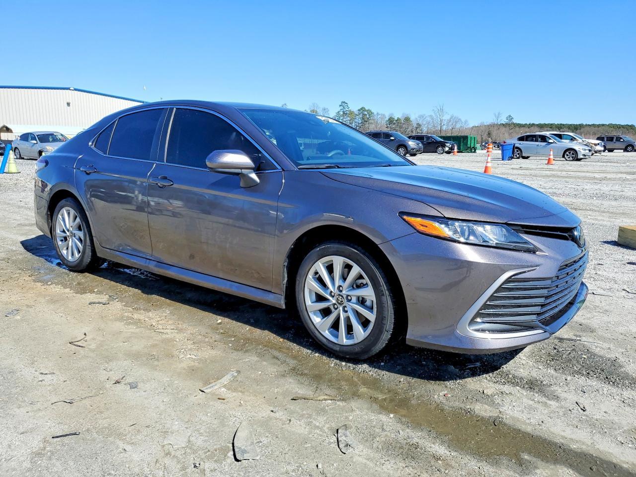 2022 TOYOTA CAMRY