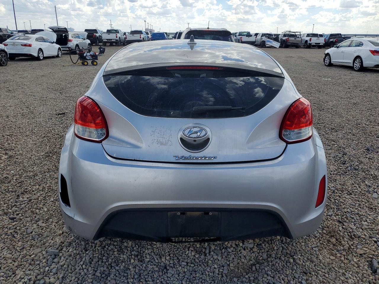 2015 HYUNDAI VELOSTER