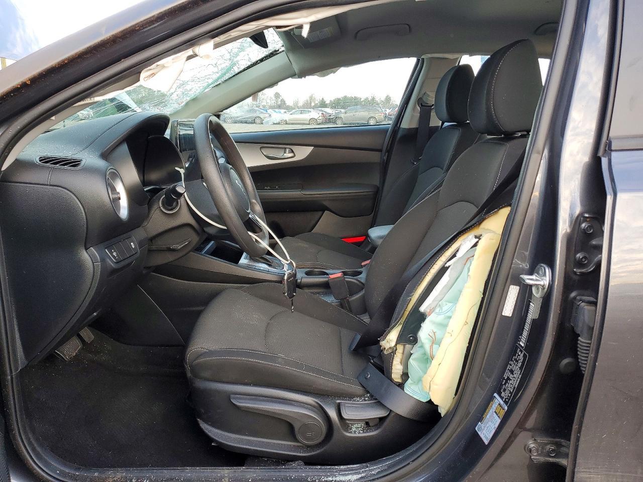 2023 KIA FORTE