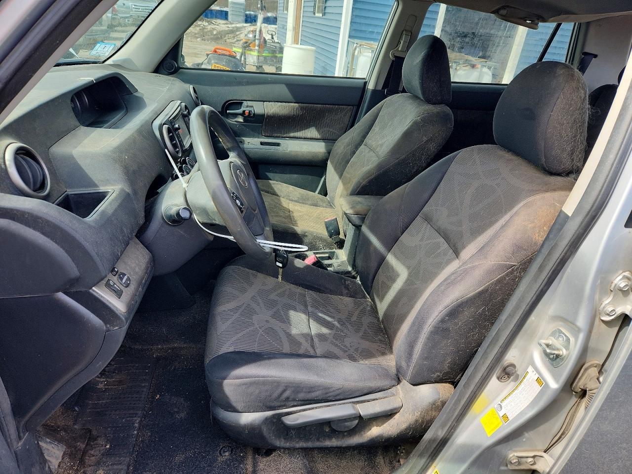 2015 SCION xB