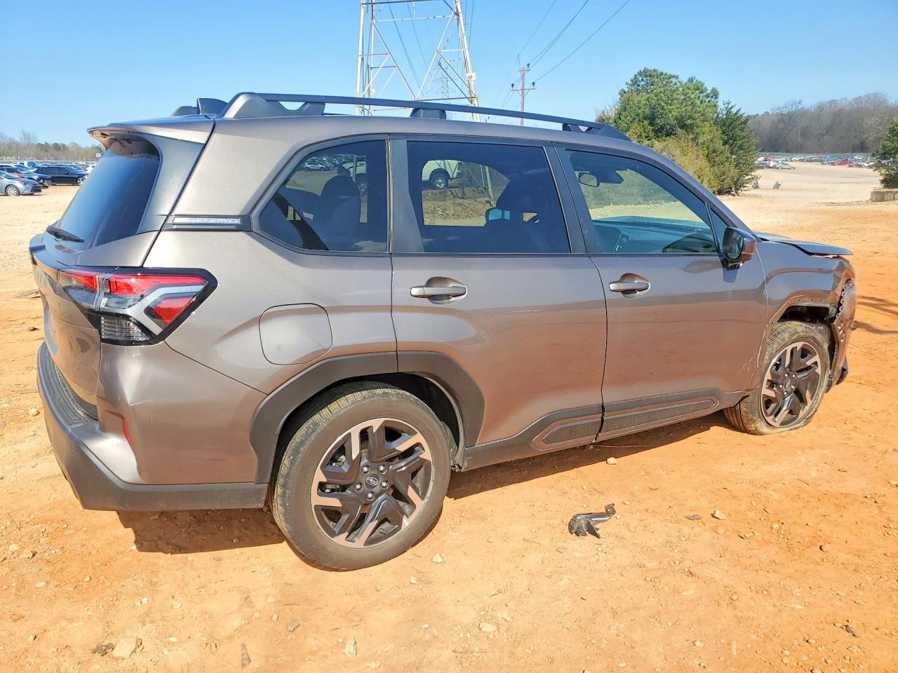 2025 SUBARU FORESTER