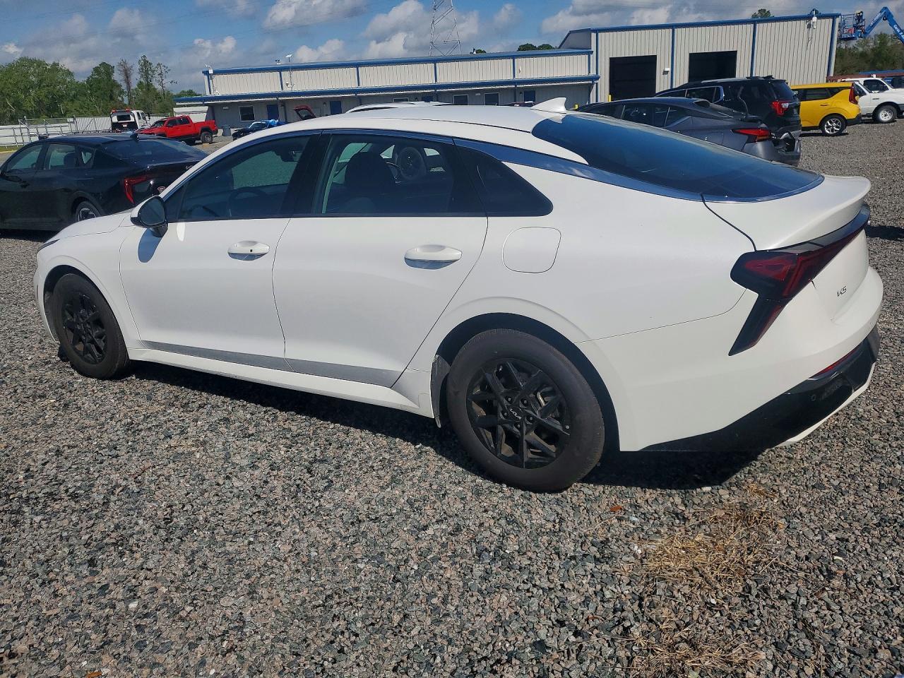 2025 KIA K5