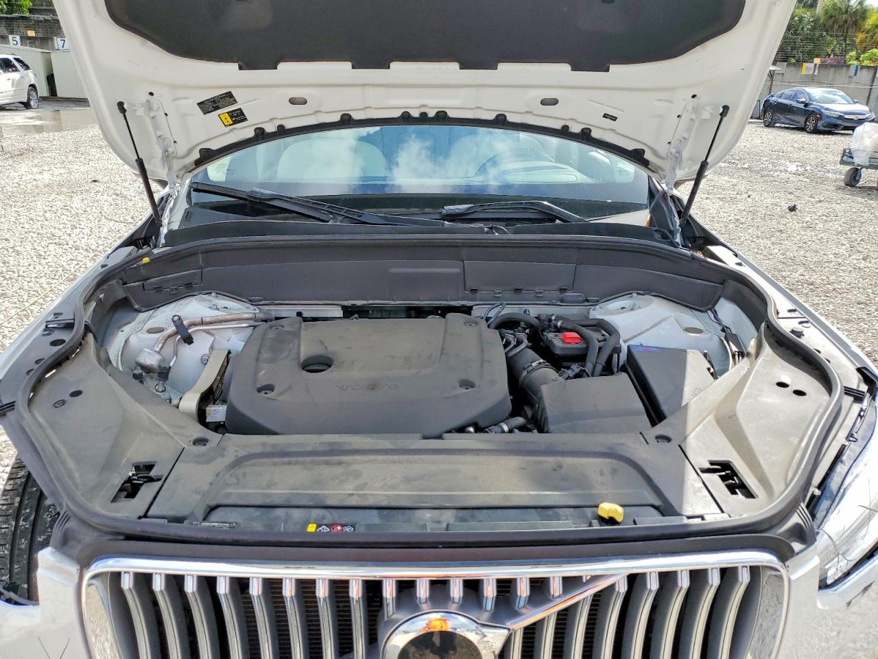 2024 VOLVO XC90