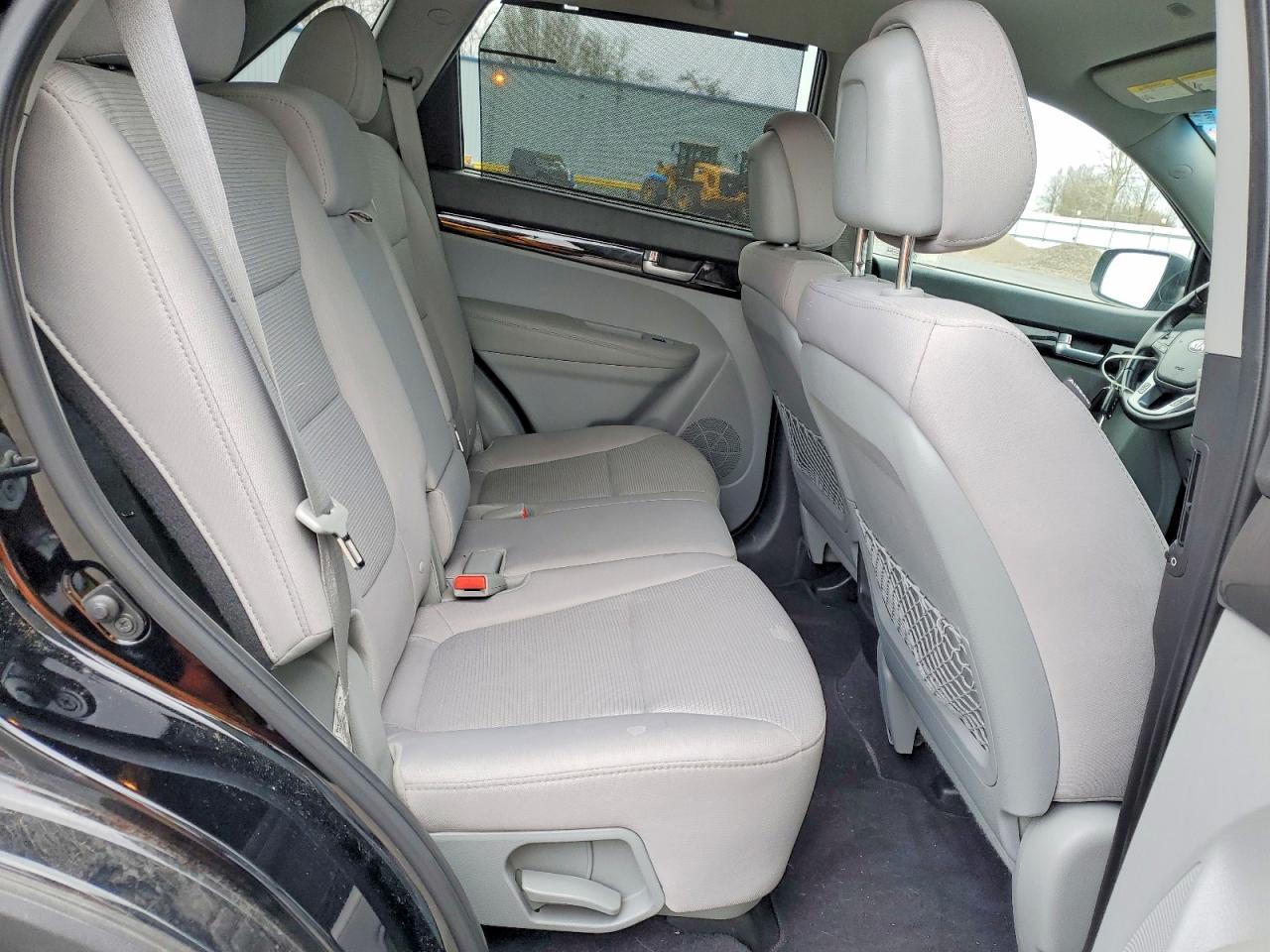 2014 KIA SORENTO