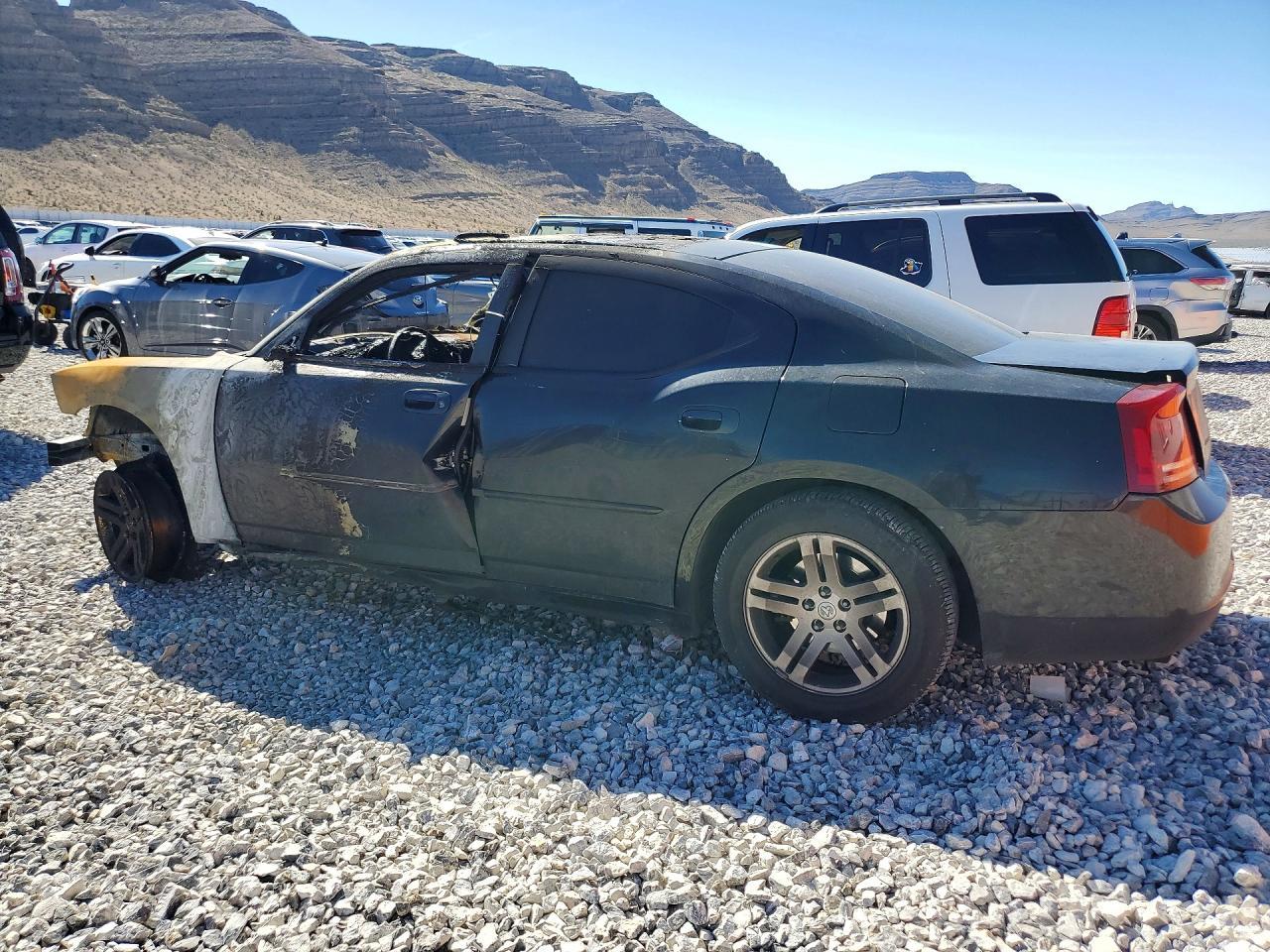 2006 DODGE CHARGER