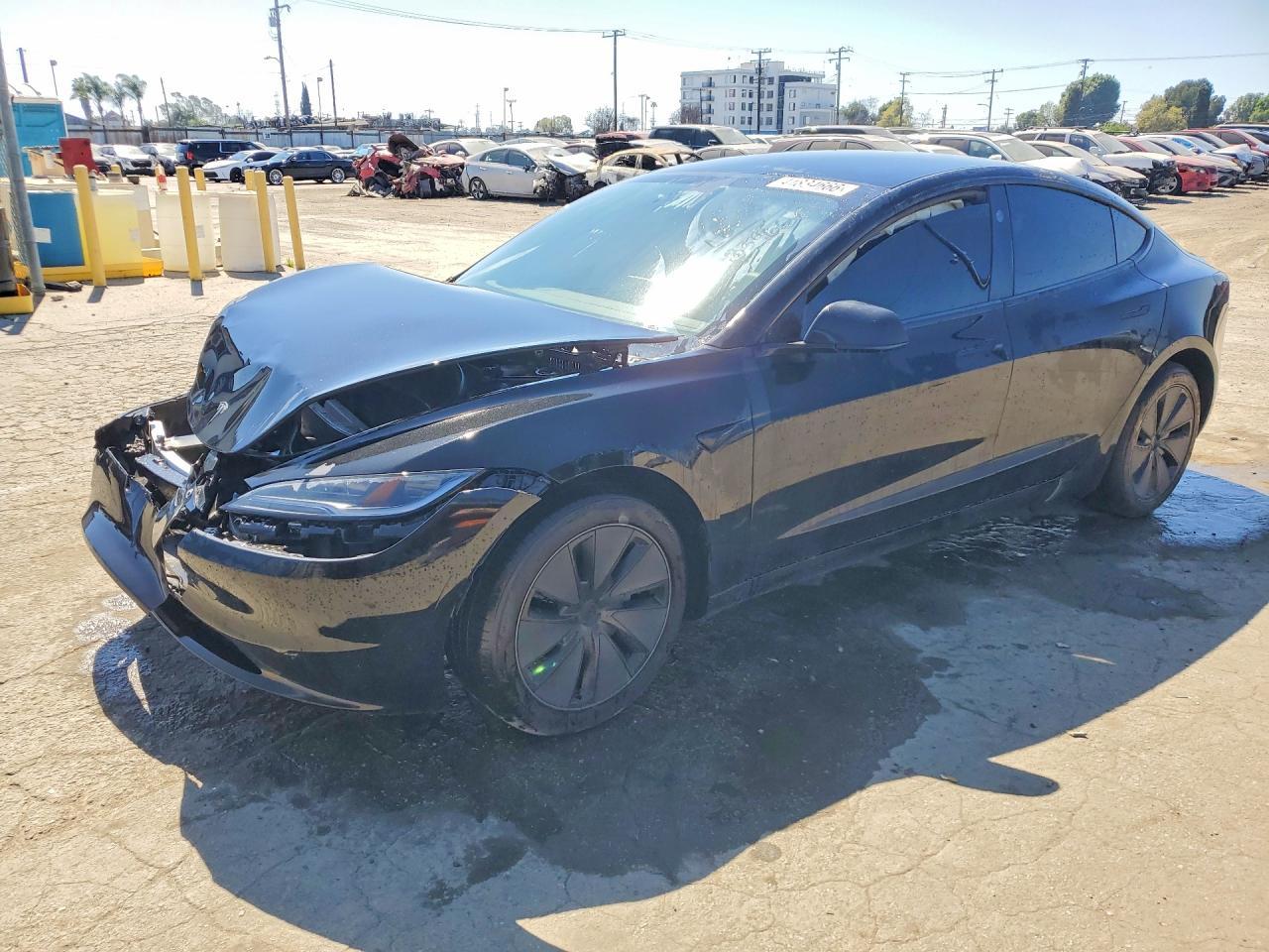 2025 TESLA MODEL 3