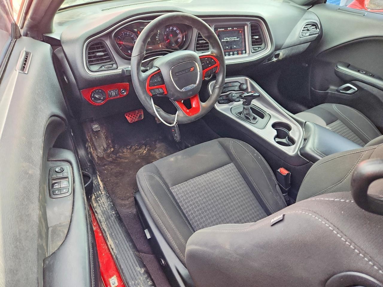2019 DODGE Challenger