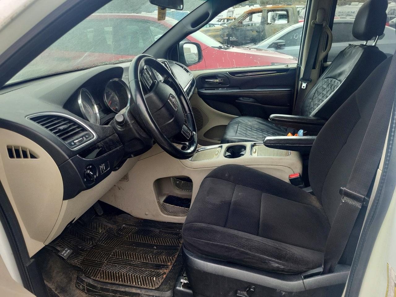 2016 DODGE GRAND CARAVAN