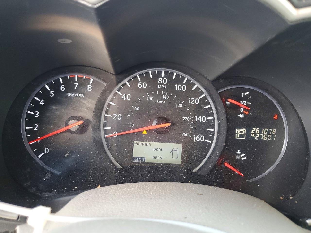 2015 NISSAN Quest