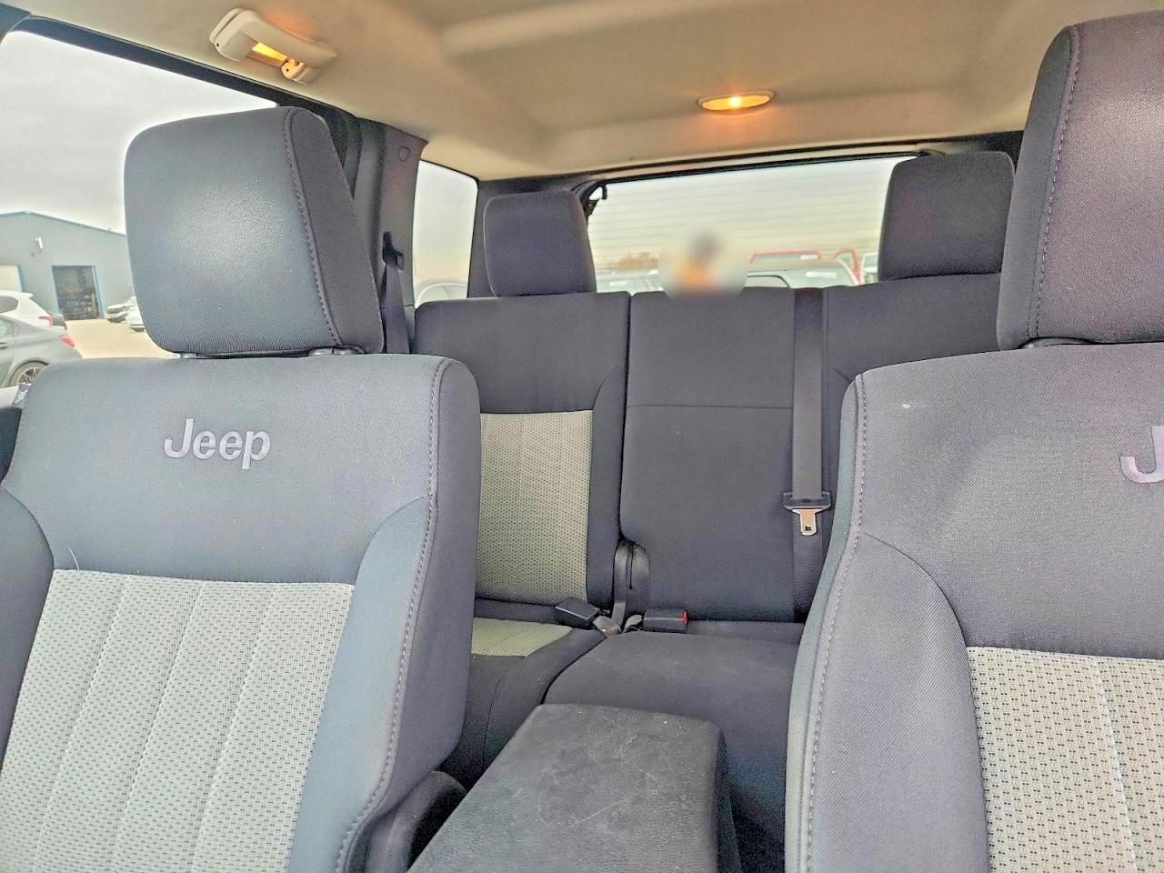 2009 JEEP Liberty