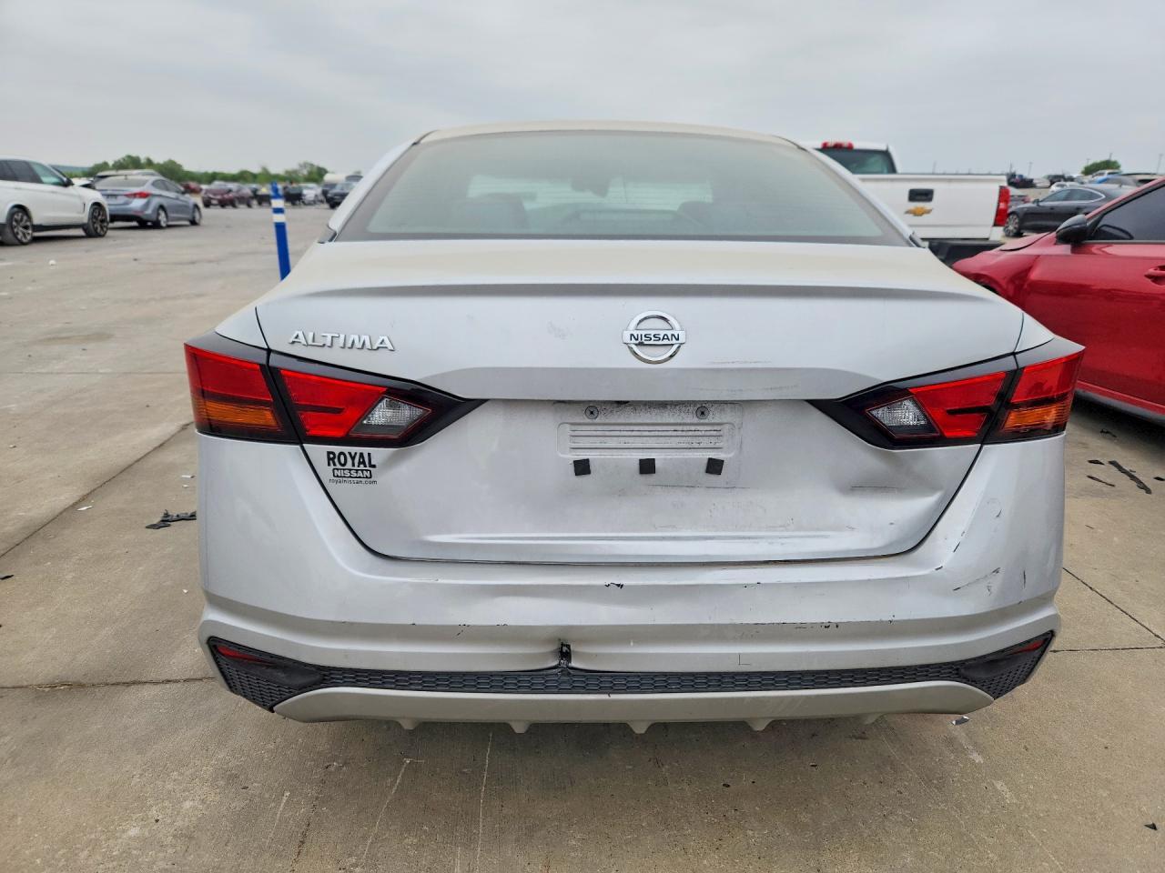 2022 NISSAN ALTIMA