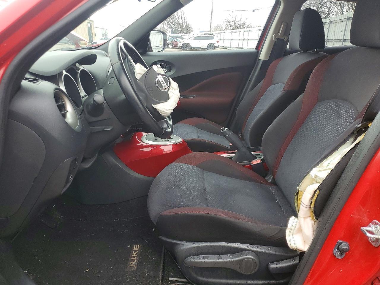 2015 NISSAN Juke