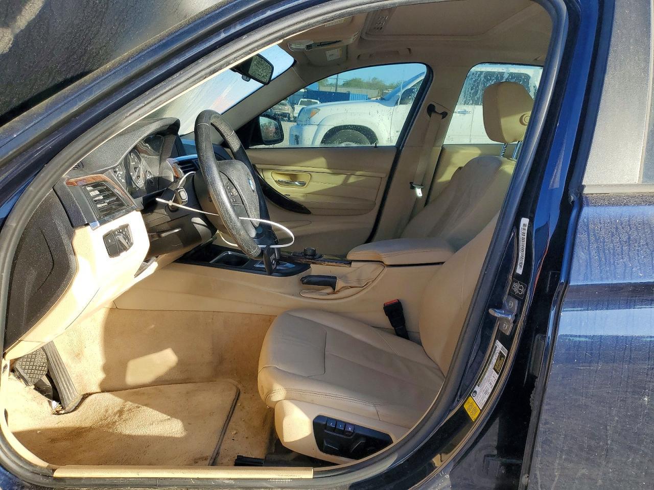 2013 BMW 3 SERIES
