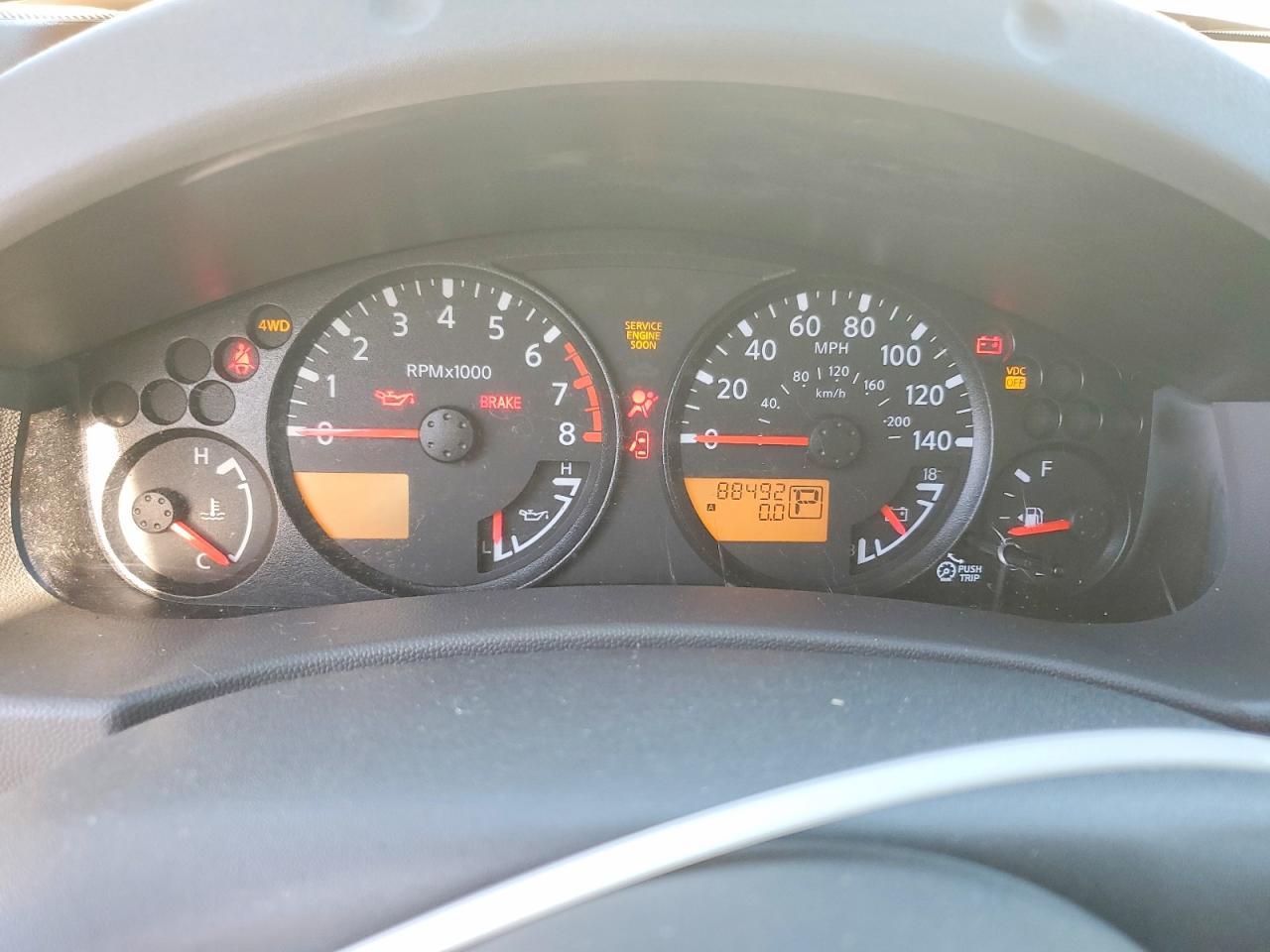 2011 NISSAN Frontier