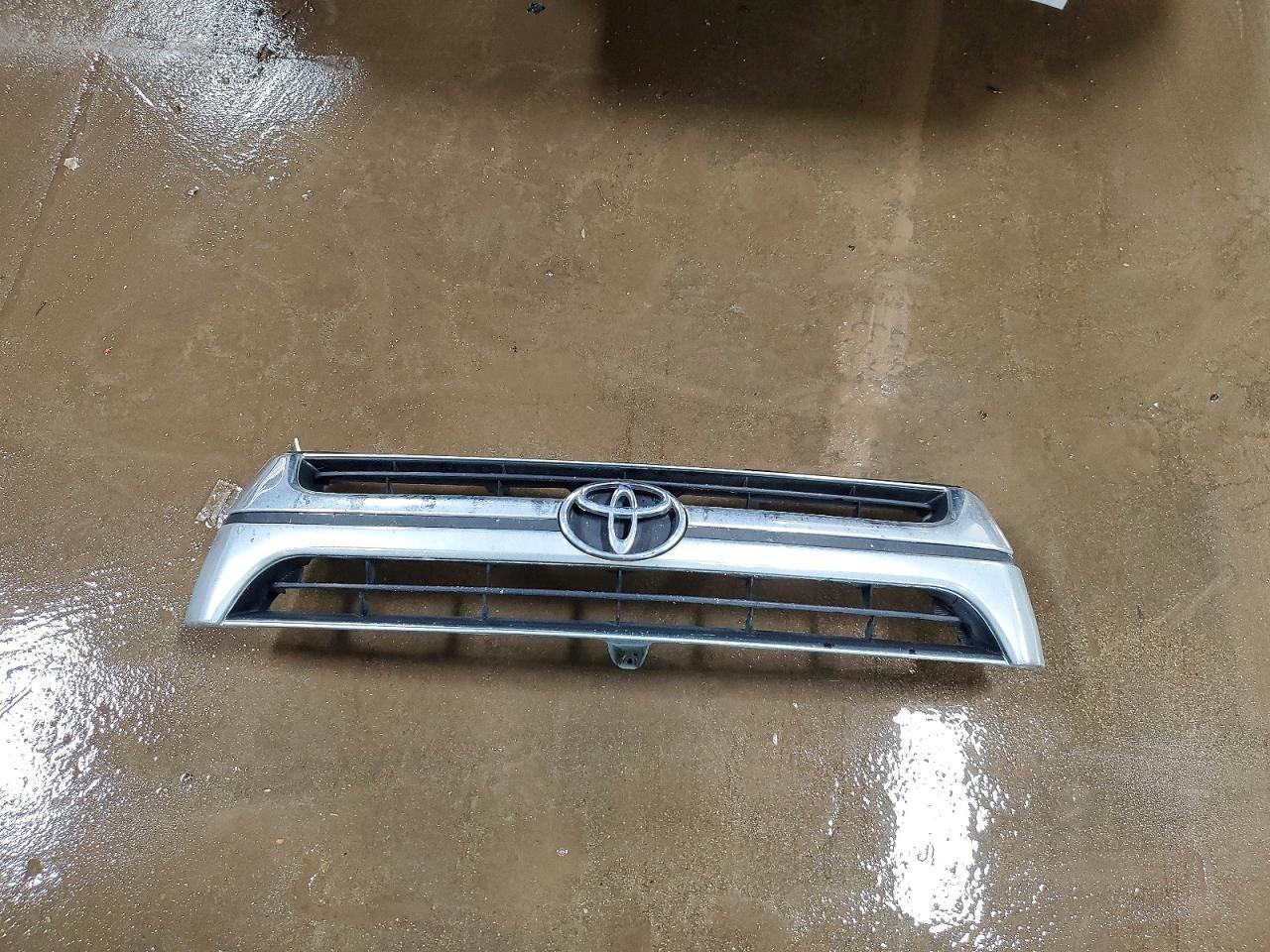 2002 TOYOTA 4Runner