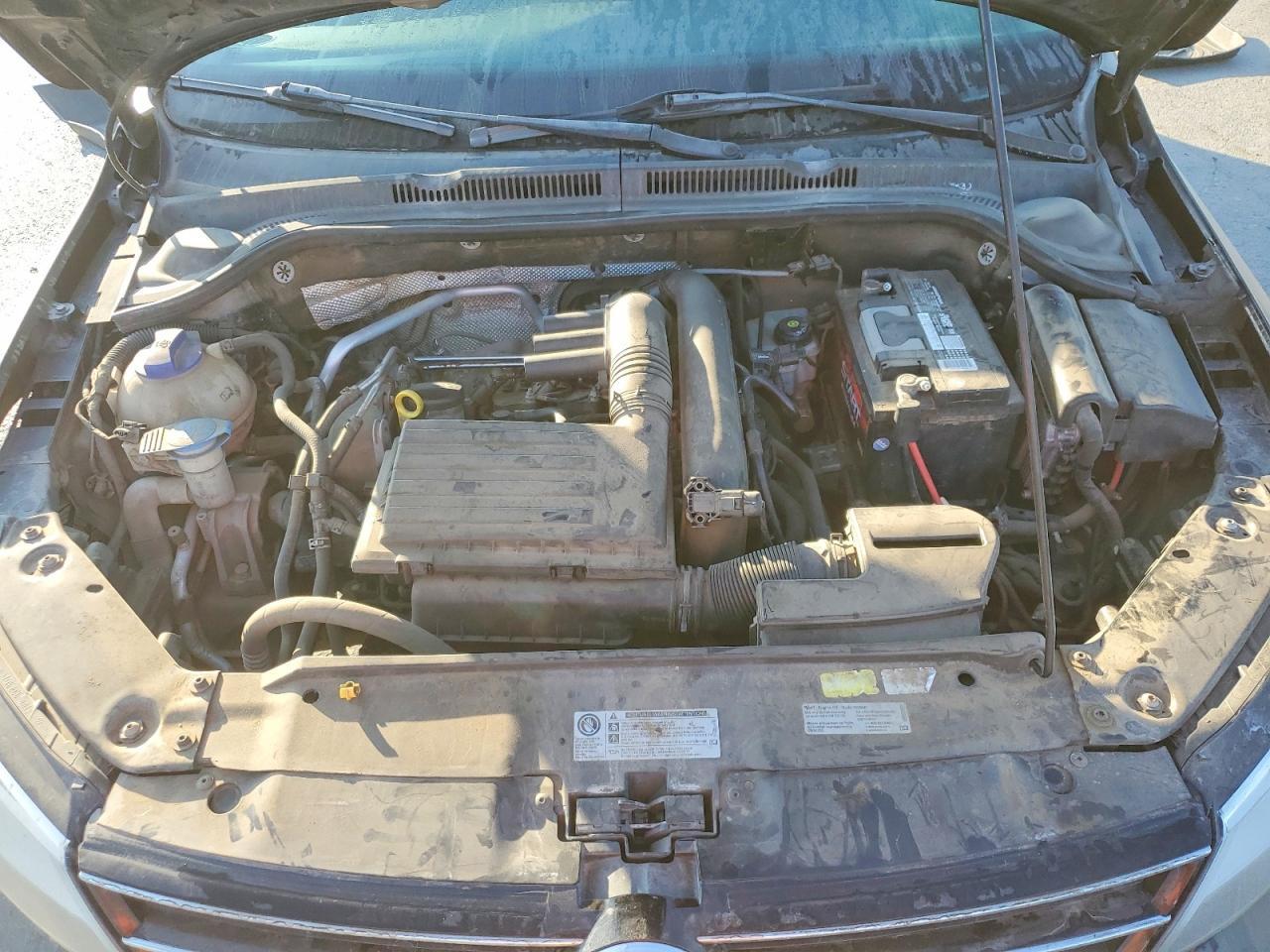 2016 VOLKSWAGEN JETTA