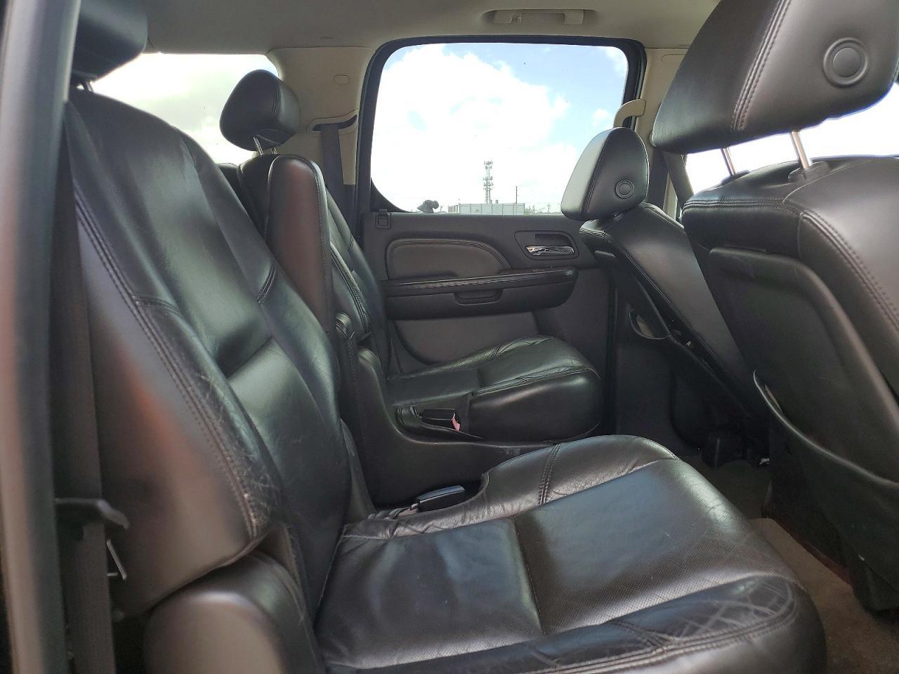 2008 CADILLAC Escalade ESV