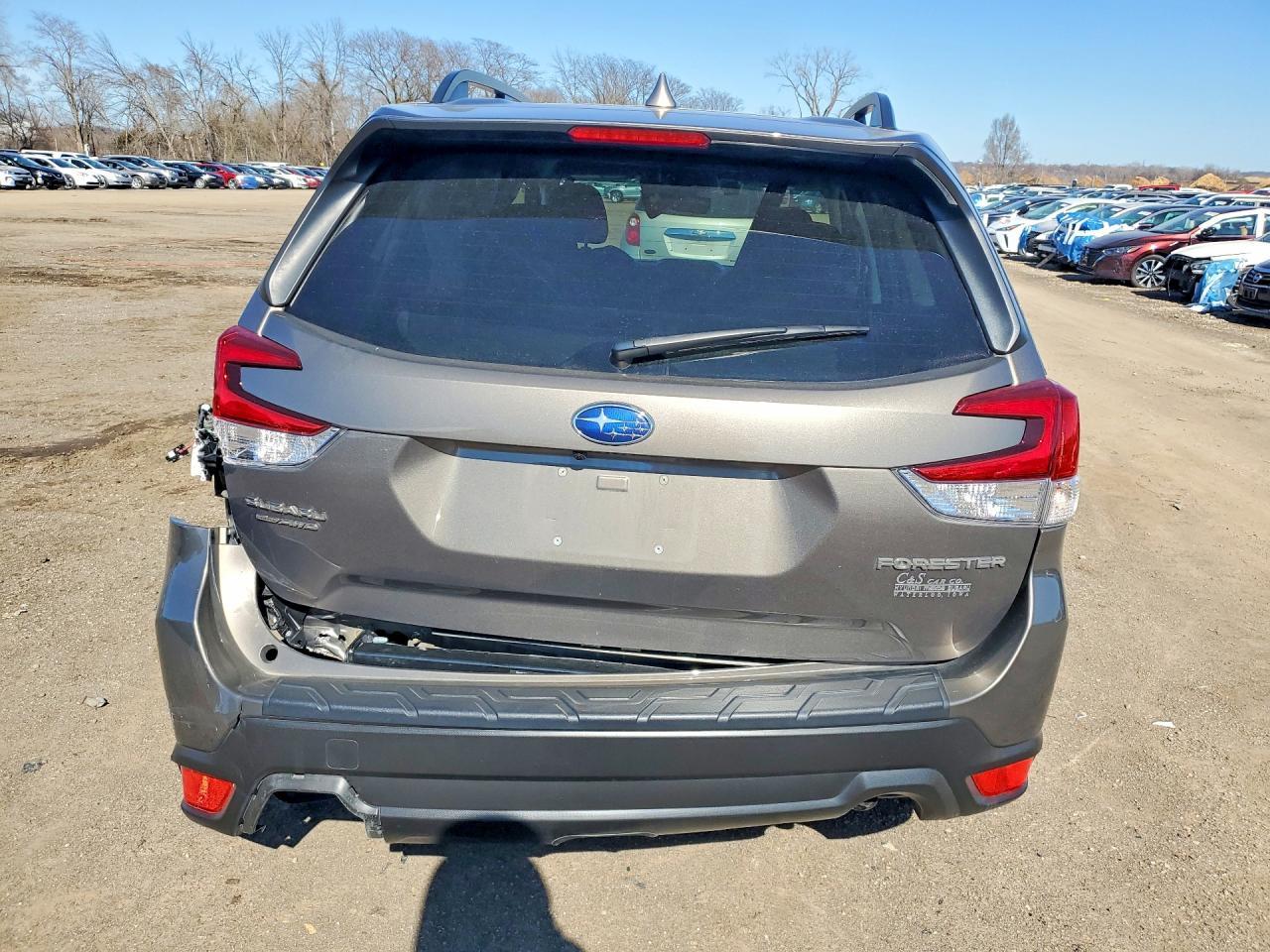 2021 SUBARU FORESTER