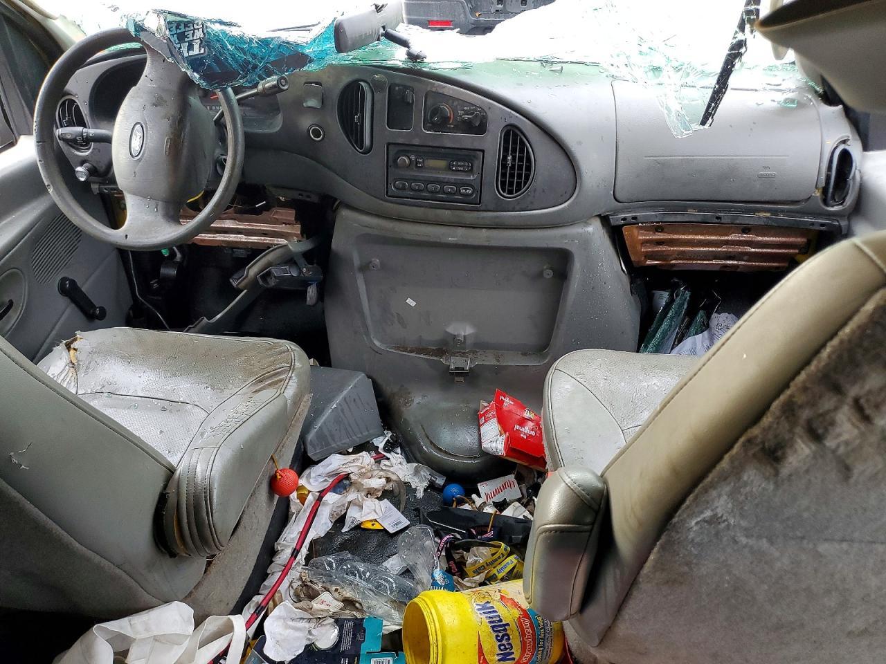 2006 FORD ECONOLINE