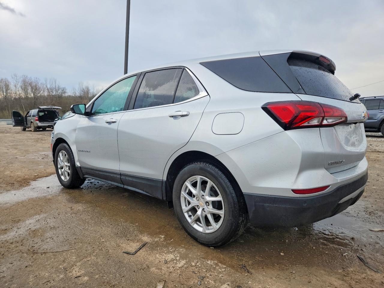 2022 CHEVROLET EQUINOX