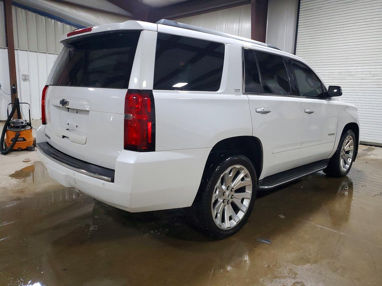 2016 CHEVROLET Tahoe