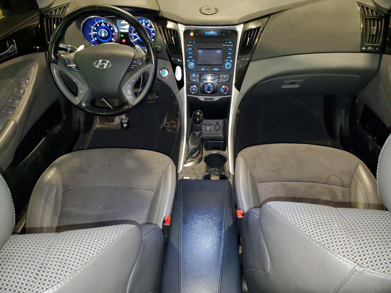 2014 HYUNDAI SONATA