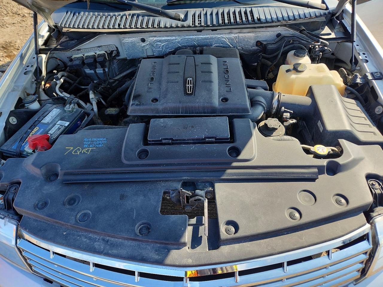 2014 LINCOLN Navigator