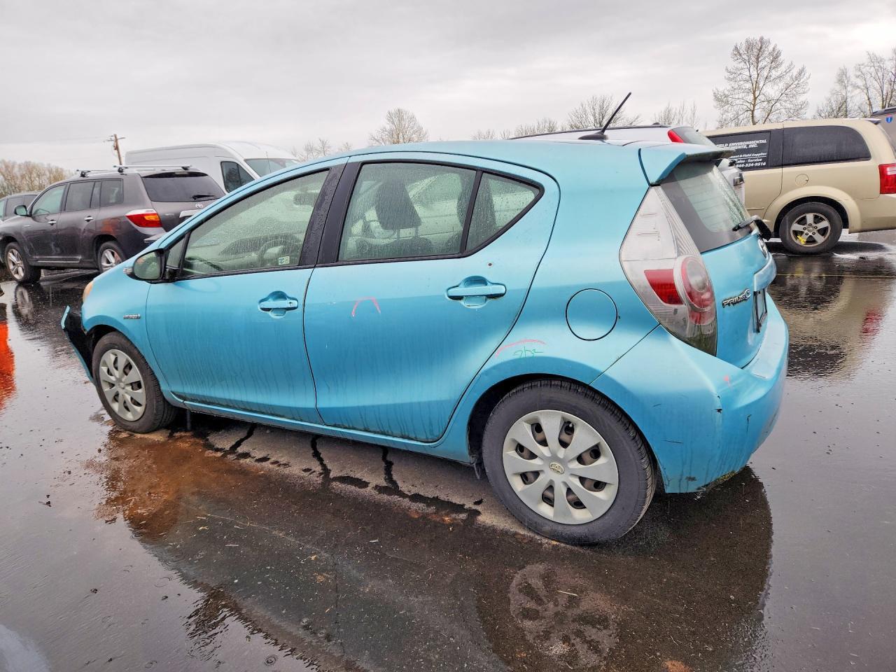 2012 TOYOTA Prius c